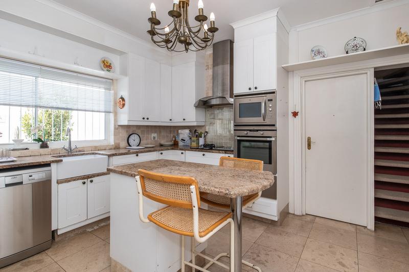 3 Bedroom Property for Sale in Constantia Western Cape